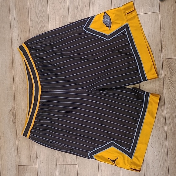 NIKE Air Jordan 1985-2005 20th Anniversary XXL‎ Mens Basketball Shorts VTG RARE